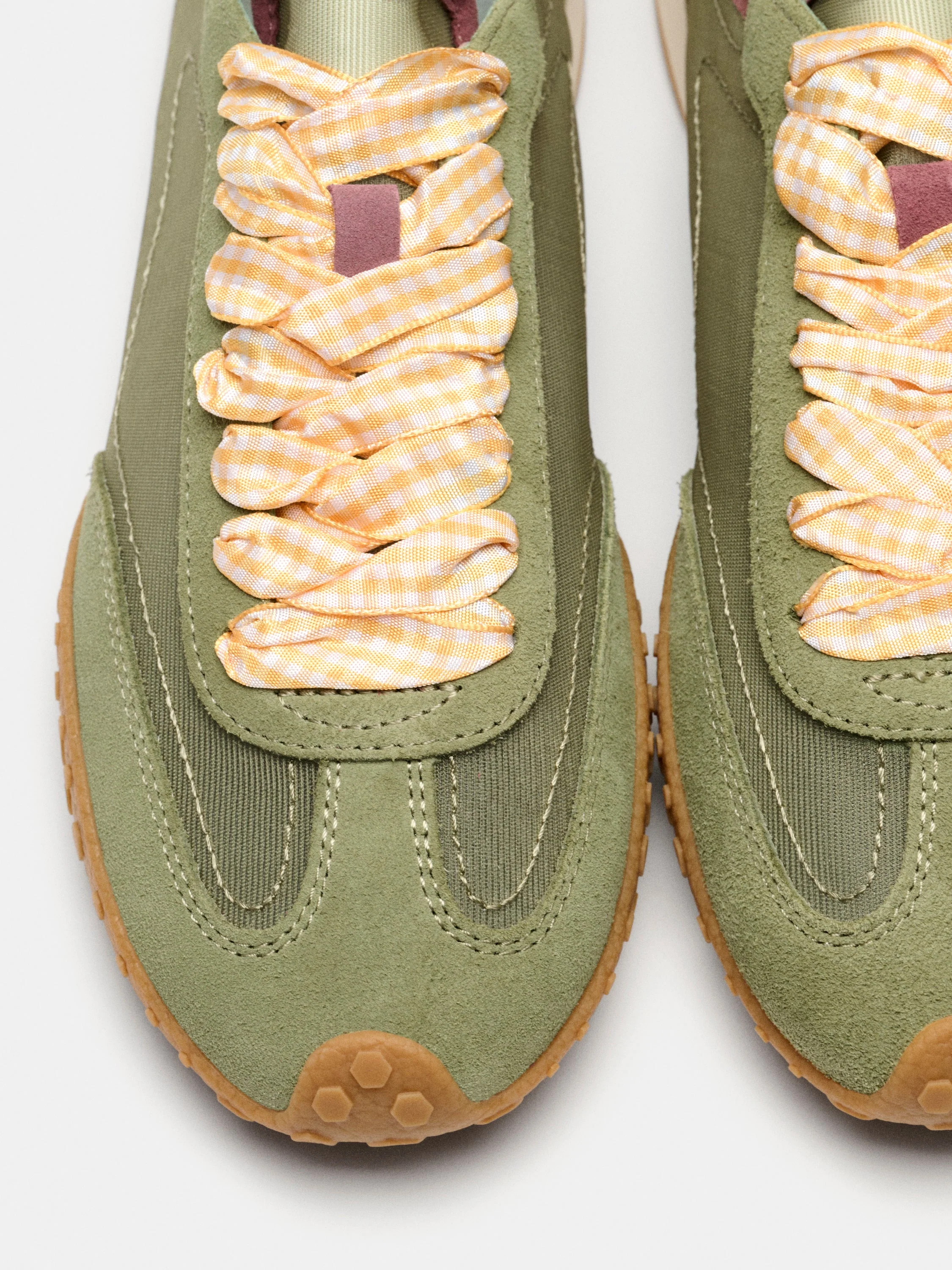 Thumb 4